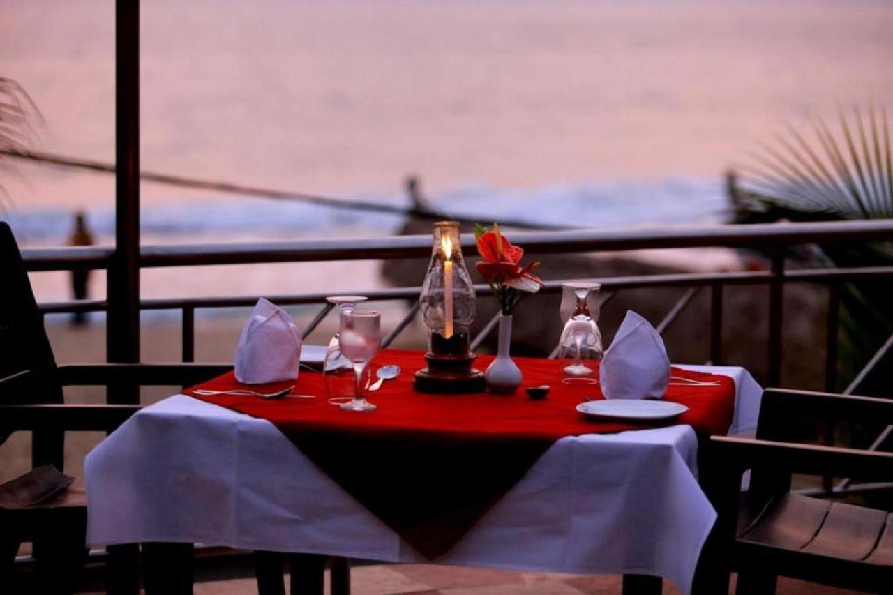 Seaface Beach Resort Kovalam Exteriör bild