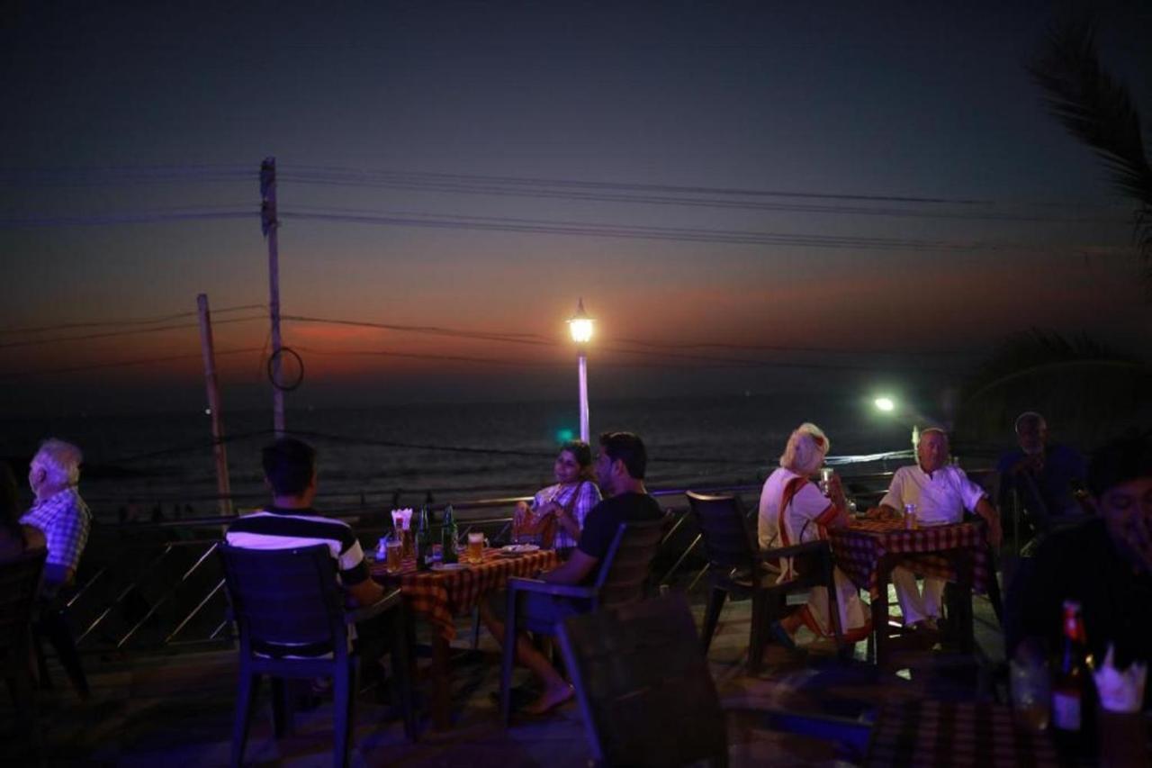 Seaface Beach Resort Kovalam Exteriör bild