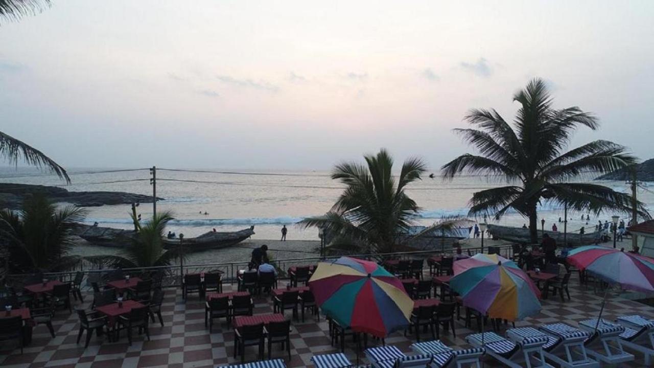 Seaface Beach Resort Kovalam Exteriör bild