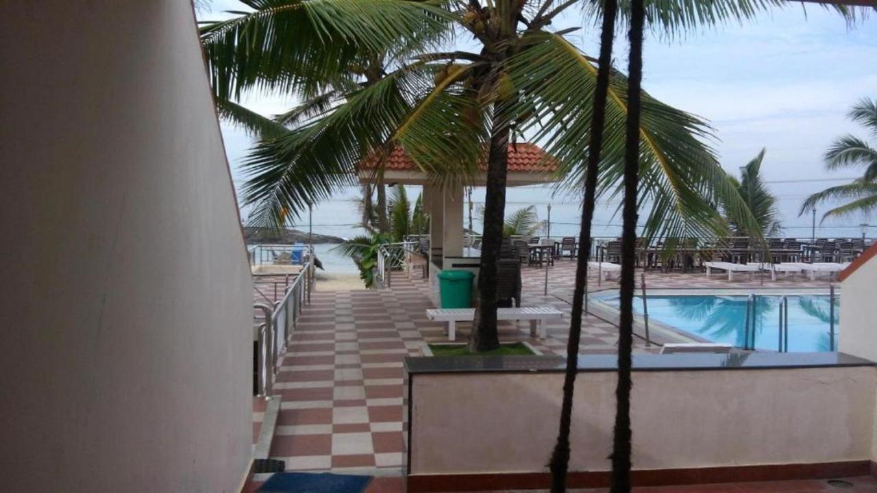 Seaface Beach Resort Kovalam Exteriör bild